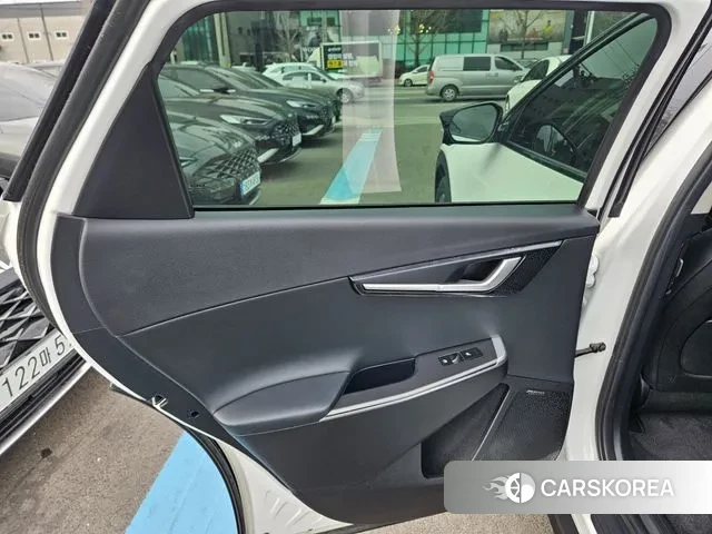 Kia EV6 id 3620741 из Кореи 9