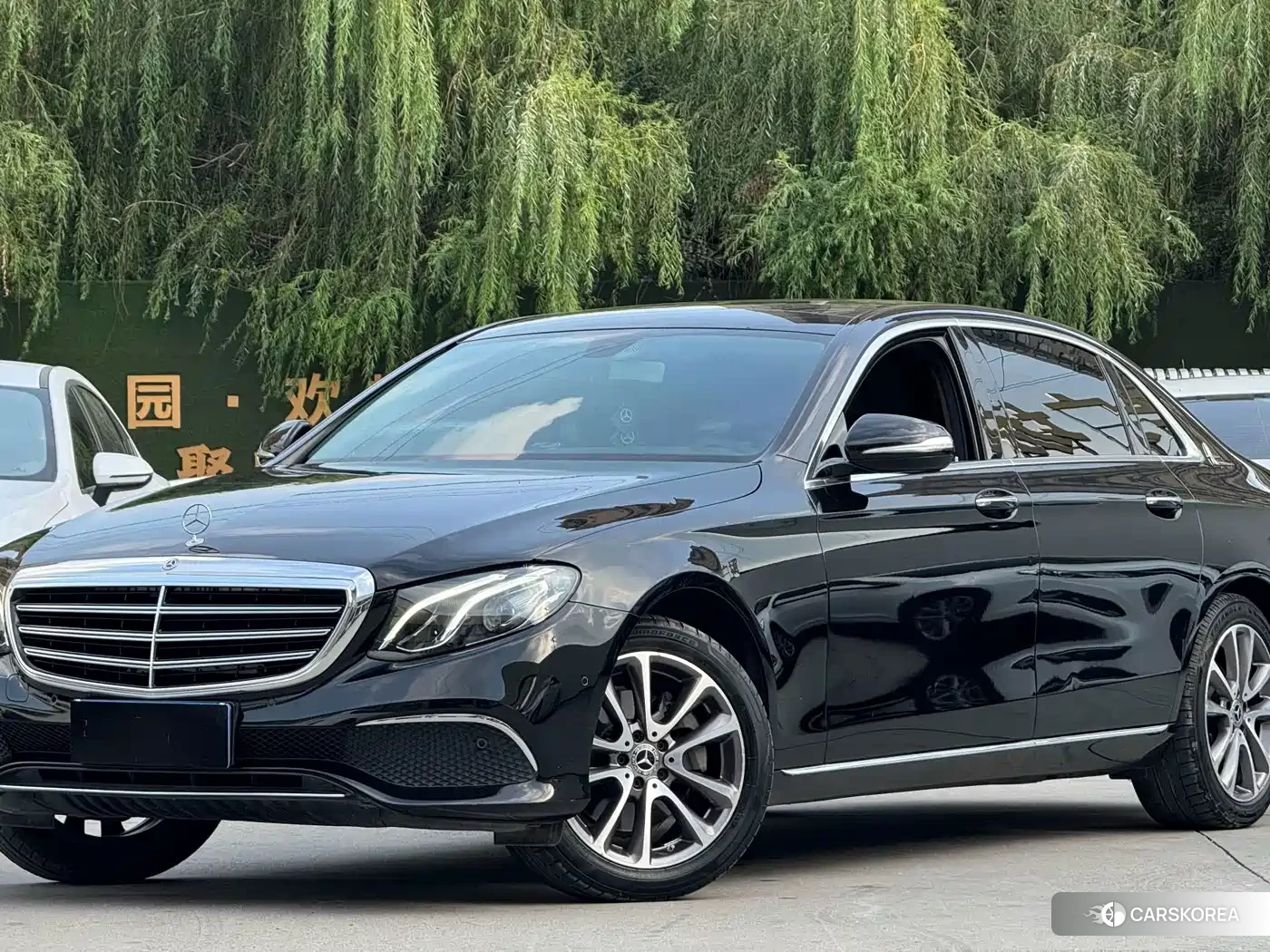 Mercedes-Benz E-Class id 4629453 из Китая 9