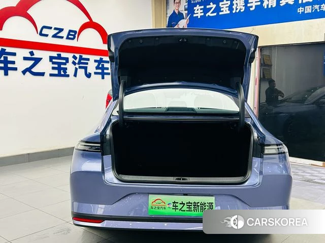 Nissan N6 id 4260870 из Китая 9