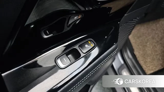 Kia Niro EV id 3692426 из Кореи 9