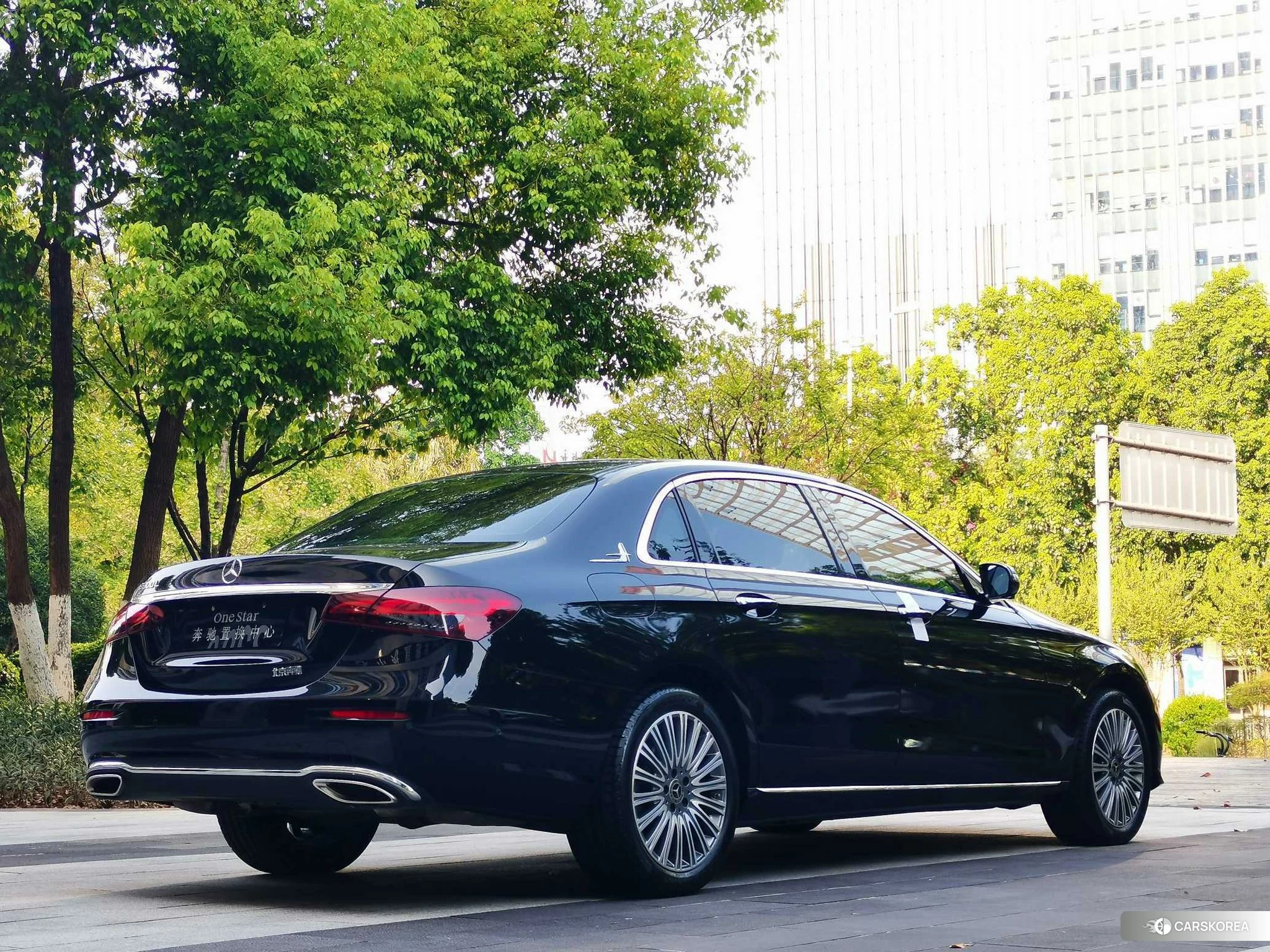 Mercedes-Benz E-class id 4473691 из Китая 9