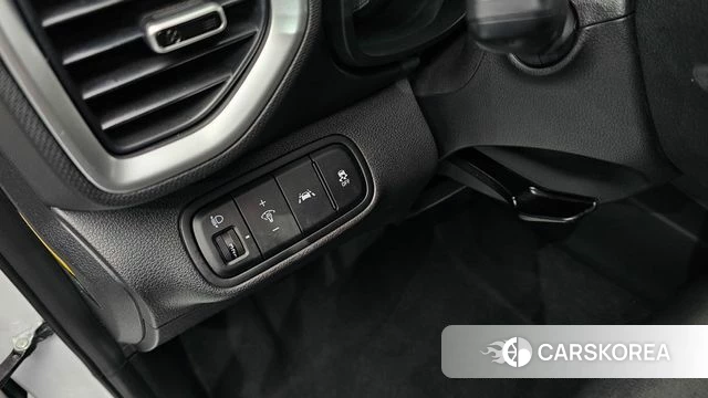 Hyundai Venue id 4203496 из Кореи 9