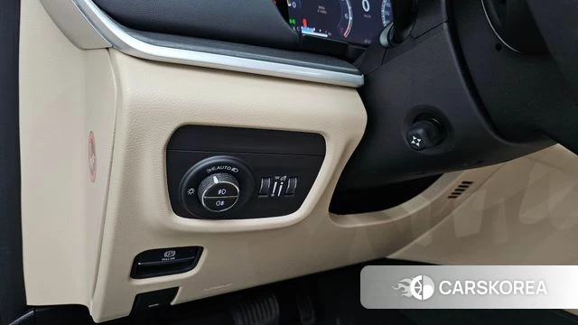 Jeep Grand Cherokee (WL) id 3817781 из Кореи 9