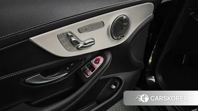 Mercedes-Benz C-Class W205 id 3685374 из Кореи 9