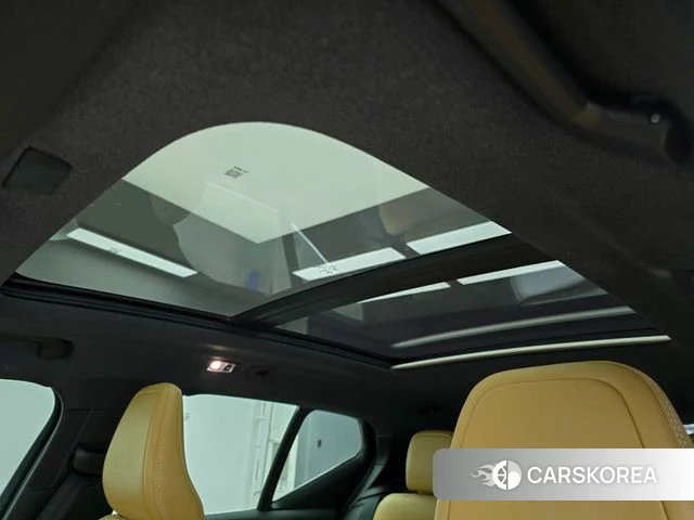 Volvo XC40 id 3844342 из Кореи 9