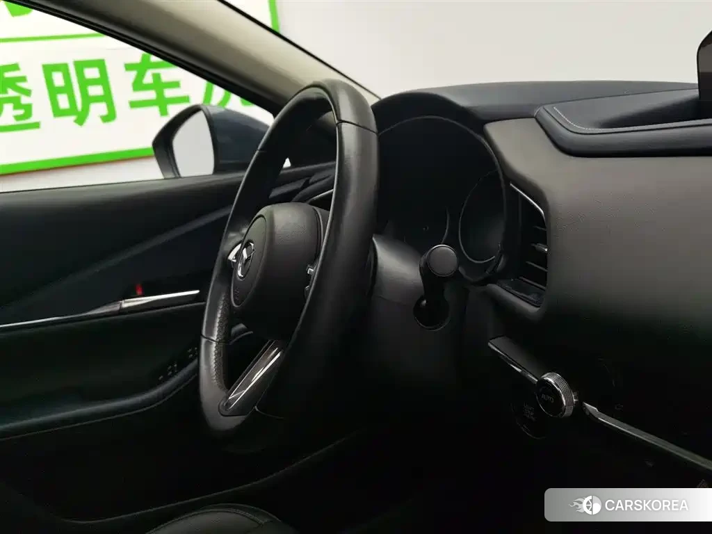 Mazda CX-30 id 4548396 из Китая 9