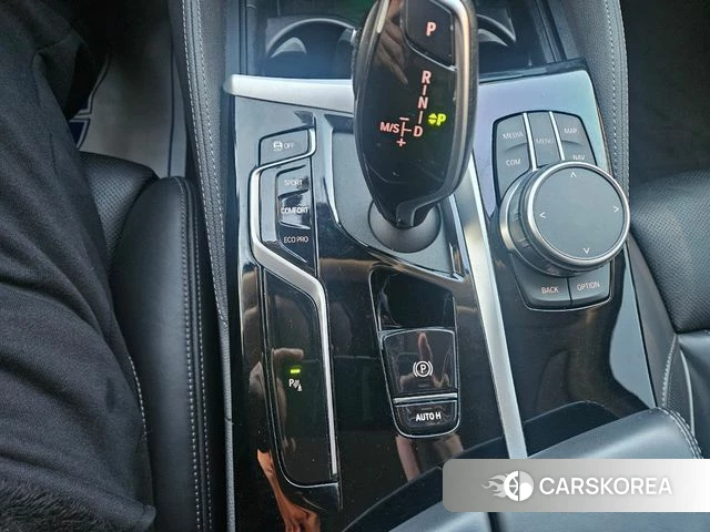 BMW 5 Series (G30) id 4736758 из Кореи 9