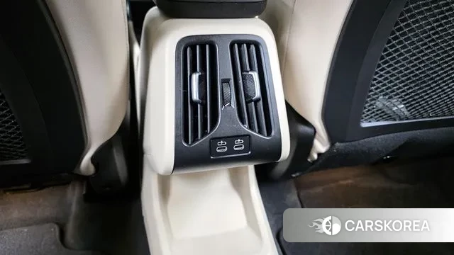 BMW X1 (U11) id 3462348 из Кореи 9