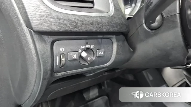 Volvo V40 id 3558024 из Кореи 9