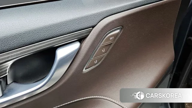 Hyundai Grandeur IG id 3703616 из Кореи 9