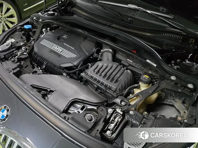 BMW 1 Series (F40) id 3478801 из Кореи 9