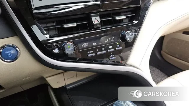 Toyota Camry (XV70) id 3400359 из Кореи 9