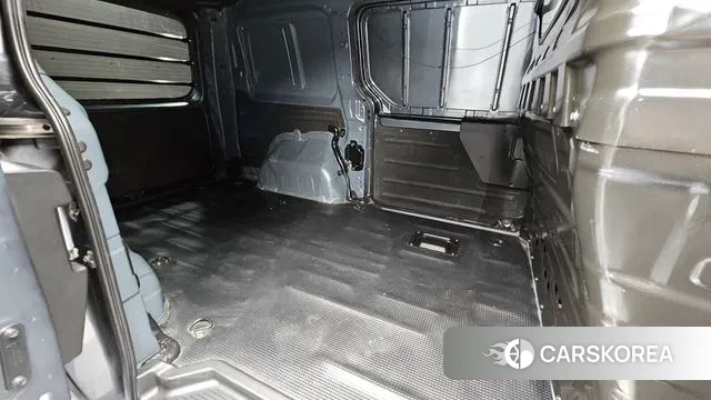 Hyundai Staria id 3639852 из Кореи 9