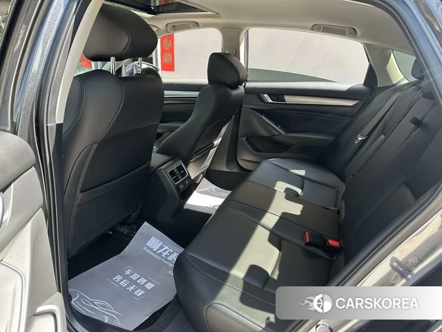 Honda Accord id 3920462 из Китая 9