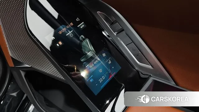 BMW 7 Series (G70) id 3758066 из Кореи 9