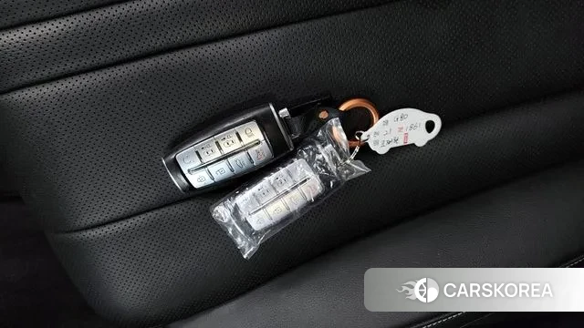 Genesis G80 (RG3) id 3479199 из Кореи 9