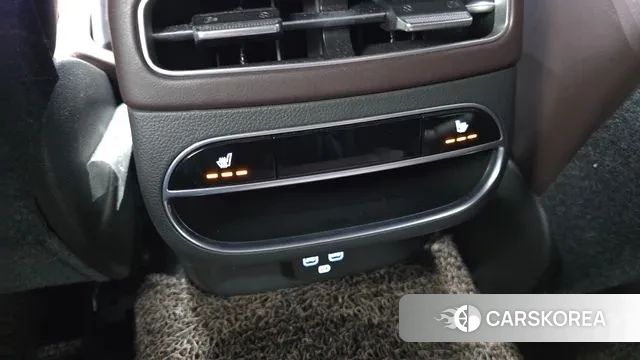 Genesis GV70 id 3438831 из Кореи 9