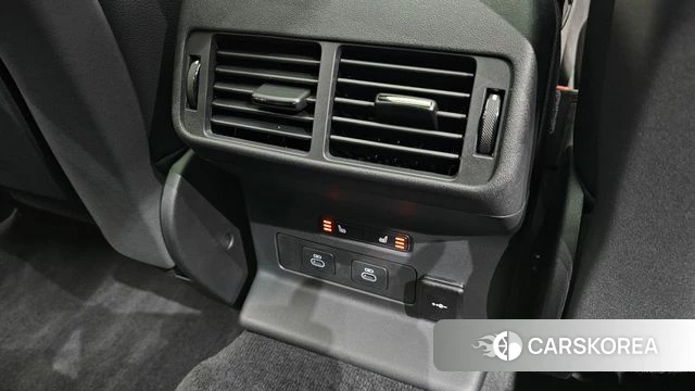 Land Rover Range Rover Velar id 4686325 из Кореи 9