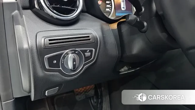 Mercedes-Benz C-Class W205 id 2990669 из Кореи 9