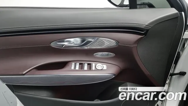 Genesis GV70 id 2680983 из Кореи 9