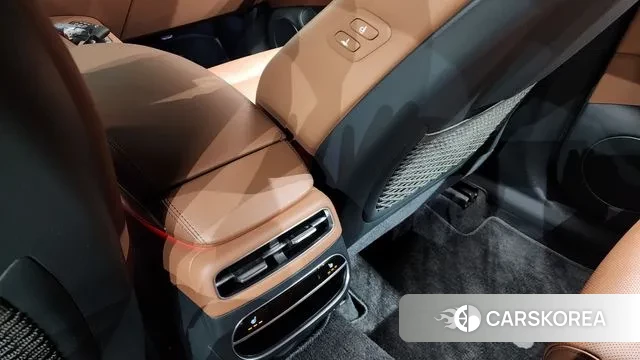 Genesis GV70 id 2884183 из Кореи 9