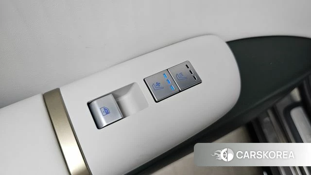 Hyundai Grandeur (GN7) id 3952991 из Кореи 9