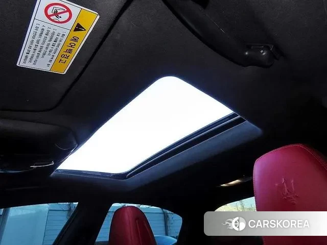 Maserati Ghibli id 3460131 из Кореи 9