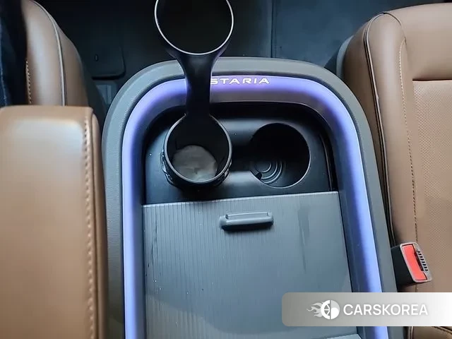 Hyundai Staria id 3371025 из Кореи 9