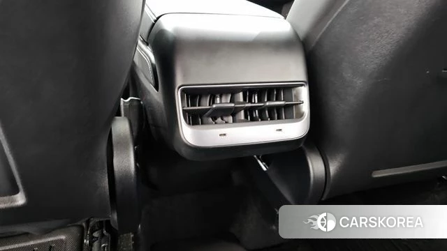 Tesla Model Y id 4608067 из Кореи 9