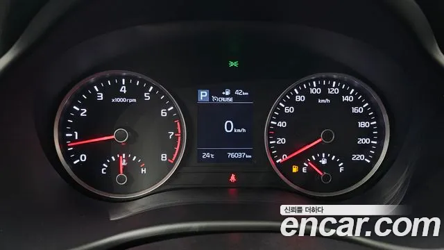 Kia Stonic id 2762961 из Кореи 9