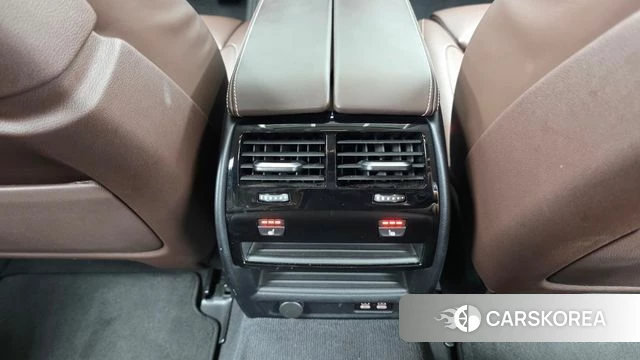 BMW 5 Series (G30) id 4753467 из Кореи 9