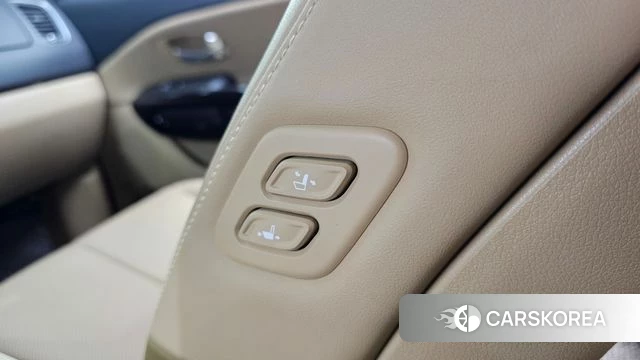 Kia The New Carnival id 4508636 из Кореи 9