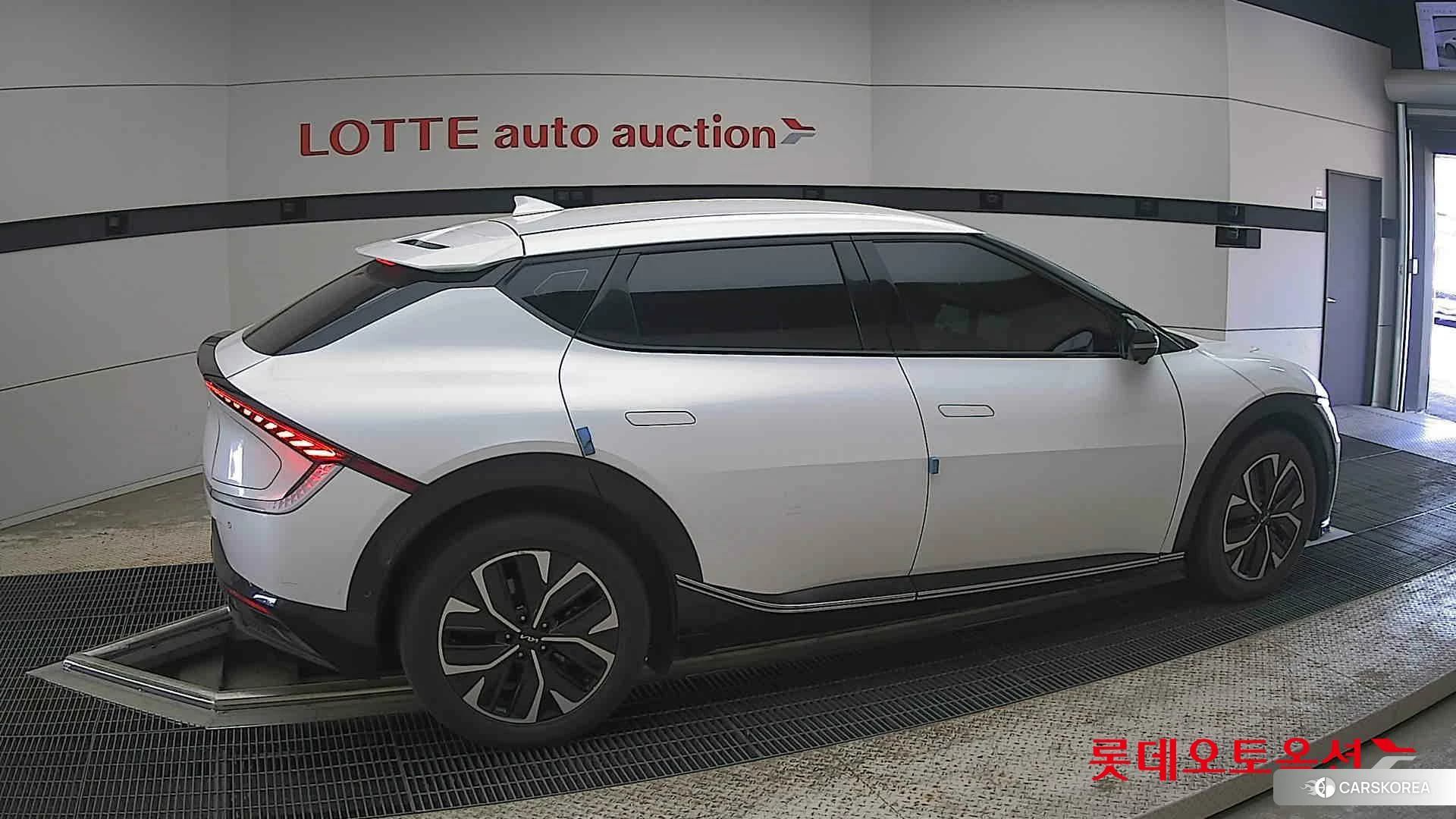 Kia EV6 id 4289570 из Кореи 9