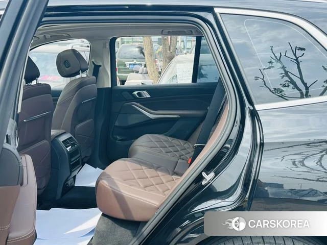 BMW X5 id 4265770 из Китая 9