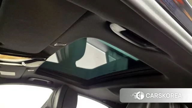 BMW 5 Series (G30) id 3044176 из Кореи 9