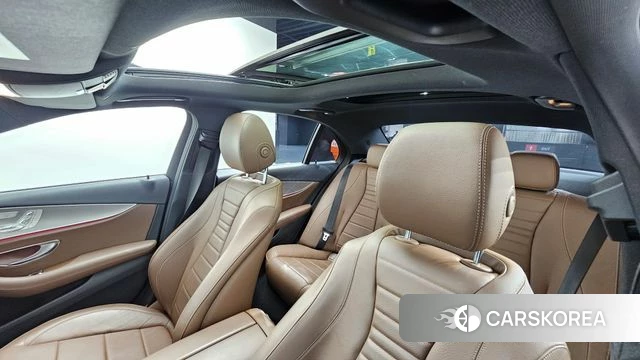 Mercedes-Benz E-Class W213 id 4604948 из Кореи 9