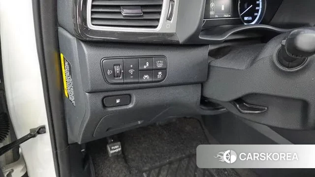 Kia Niro id 3598838 из Кореи 9