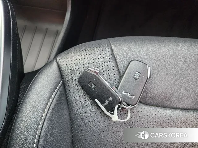 Kia Niro EV id 3771579 из Кореи 9