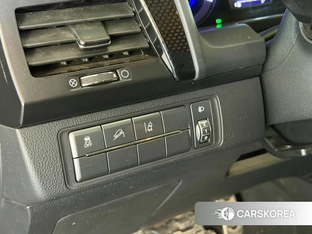 Ssangyong Rexton Sports id 4651520 из Кореи 9