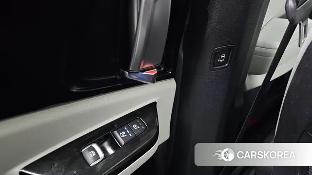 Kia Carnival 4th generation id 3444230 из Кореи 9