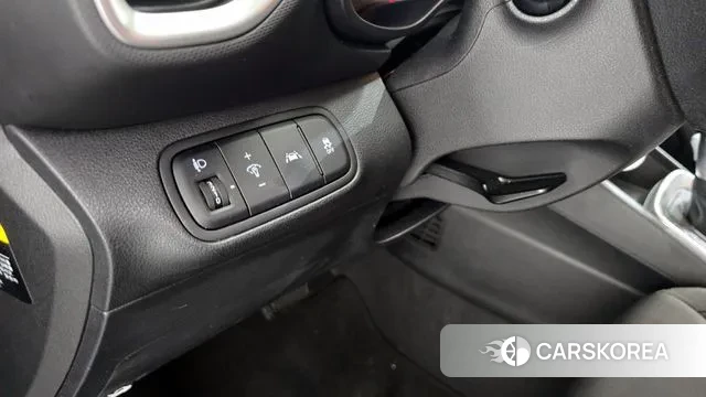 Hyundai Venue id 3723186 из Кореи 9