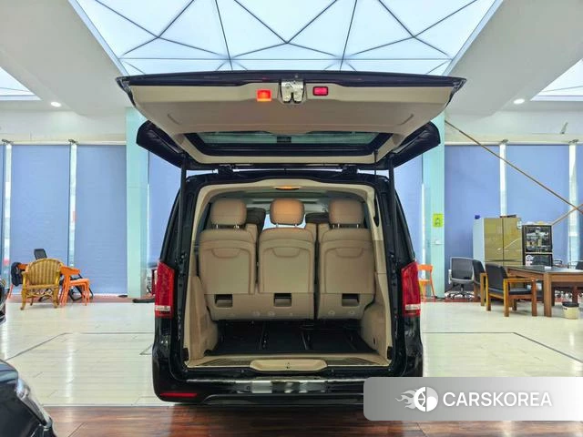 Mercedes-Benz V-class id 4221889 из Китая 9