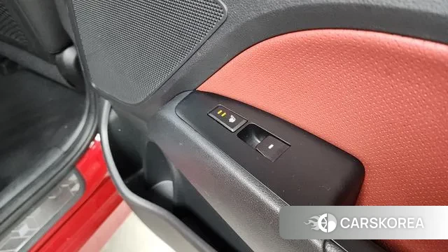 Hyundai Avante AD id 3005013 из Кореи 9