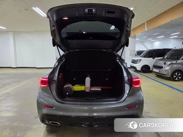 Infiniti Q30 id 3269940 из Кореи 9