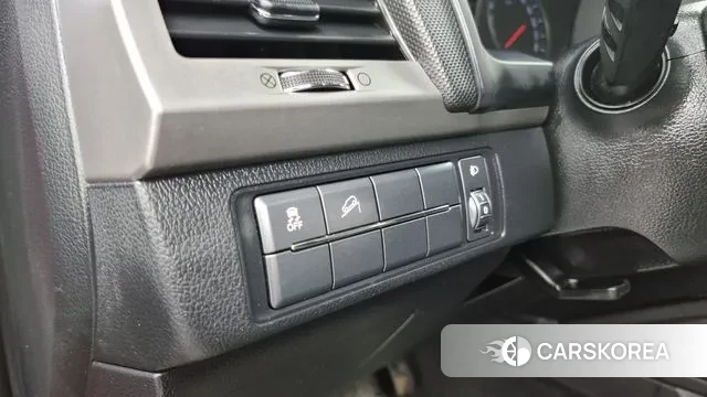 Ssangyong Rexton Sports id 3024783 из Кореи 9