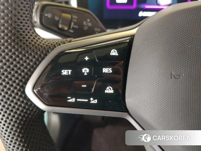 Volkswagen Passat id 4272679 из Китая 9
