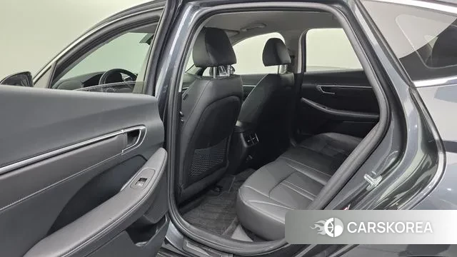 Hyundai Sonata (DN8) id 3581616 из Кореи 9