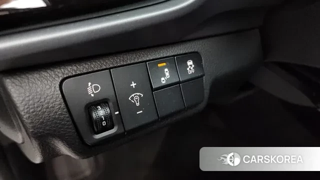 Kia Stonic id 3444111 из Кореи 9