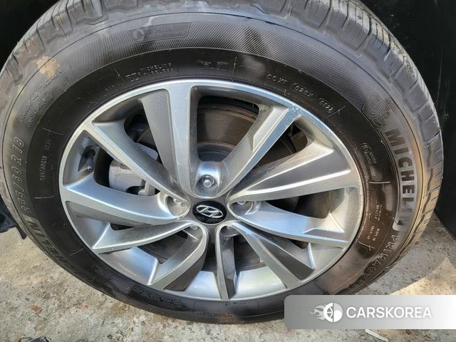 Hyundai Santa Fe TM id 3925136 из Кореи 9