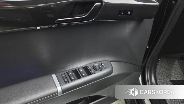 Hyundai Grandeur Hybrid (GN7) id 4549579 из Кореи 9